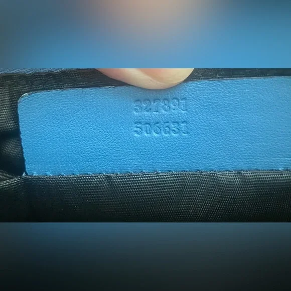 Authentic Alexander McQueen Dual pouch - Picture 7 of 10